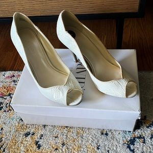 David’s Bridal Scalloped Layla Heels